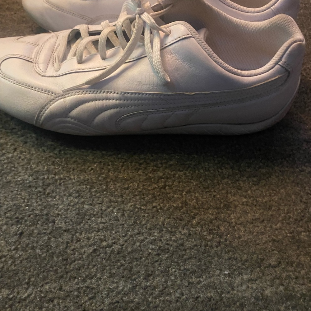Puma - Picture 5 of 5